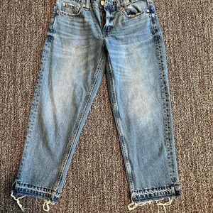 Aeropostale Blue Ankle Cropped Jeans with Decorative Hem .Very Good Cut.